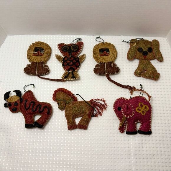 Handcrafted Rustic Burlap Animal Ornaments Set of 7 - Picture 2 of 8